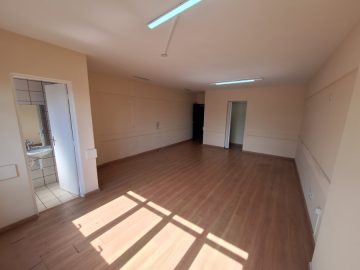 SALA COMERCIAL  EDIFCIO MERIDIONAL