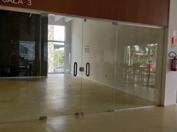 Salas comerciais - Centro Comercial em Gramado